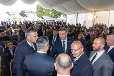 Galerija JUL-2024-otvorenje-1-03.jpg 1