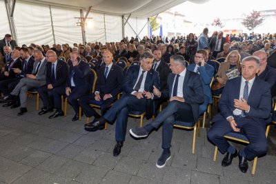 Galerija JUL-2024-otvorenje-1-05.jpg 1