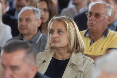 Galerija JUL-otvorenje-20.jpg 1