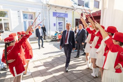 Galerija JUL-otvorenje-3.jpg 1