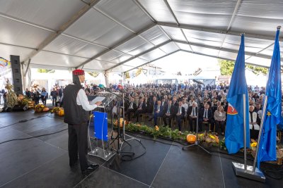 Galerija JUL-otvorenje-30.jpg 1