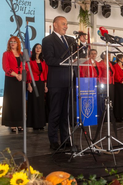 Galerija JUL-otvorenje-35.jpg 1