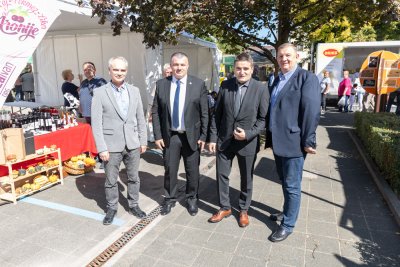 Galerija JUL-otvorenje-54.jpg 1