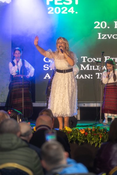 Galerija LIKAFEST-Jesen-u-Lici-69.jpg 1