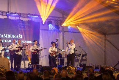 Galerija LikaFest-18.jpg 1