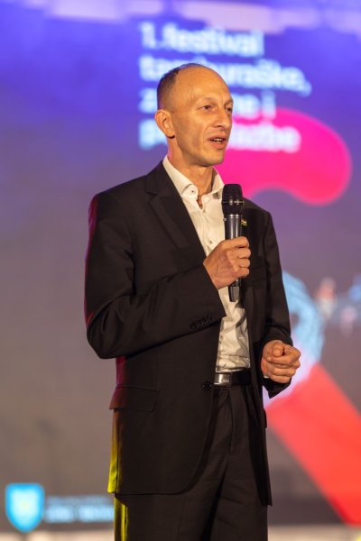 Galerija LikaFest-6.jpg 1