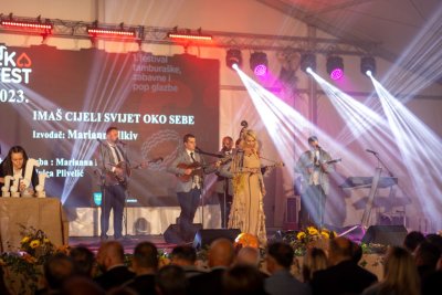Galerija LikaFest-61.jpg 1